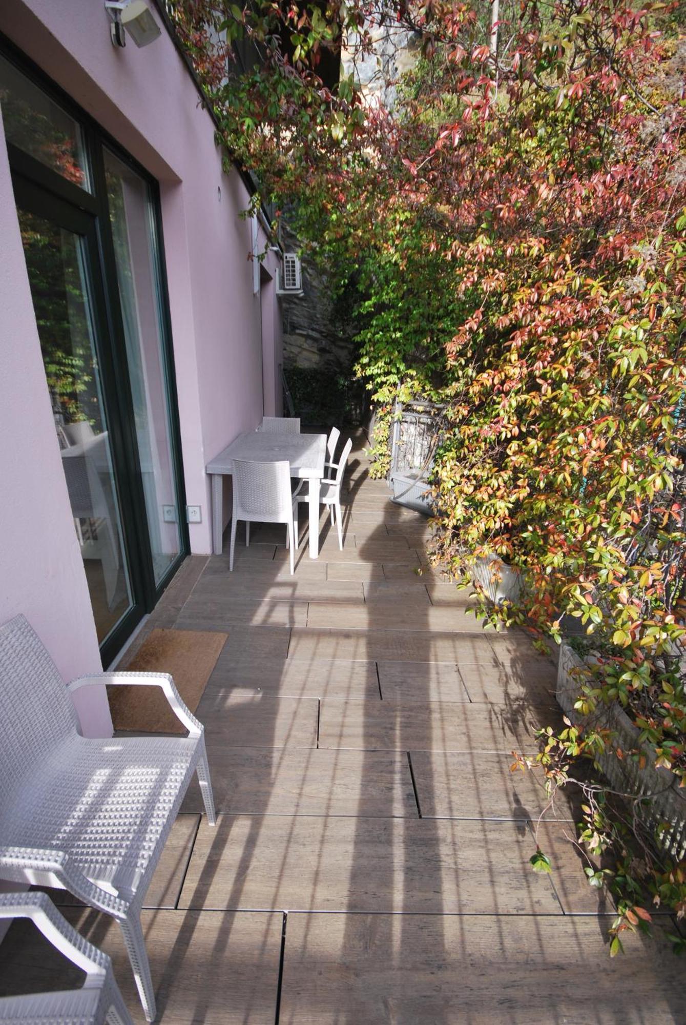 Apartament Andrea Olga House Laglio Zewnętrze zdjęcie